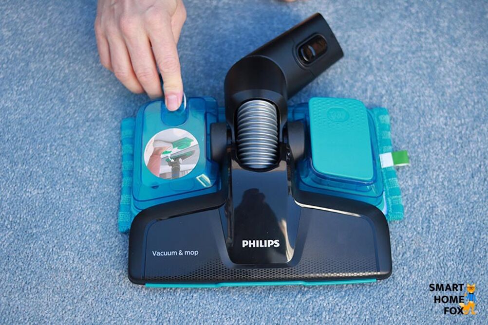 9 место – Philips FC6142